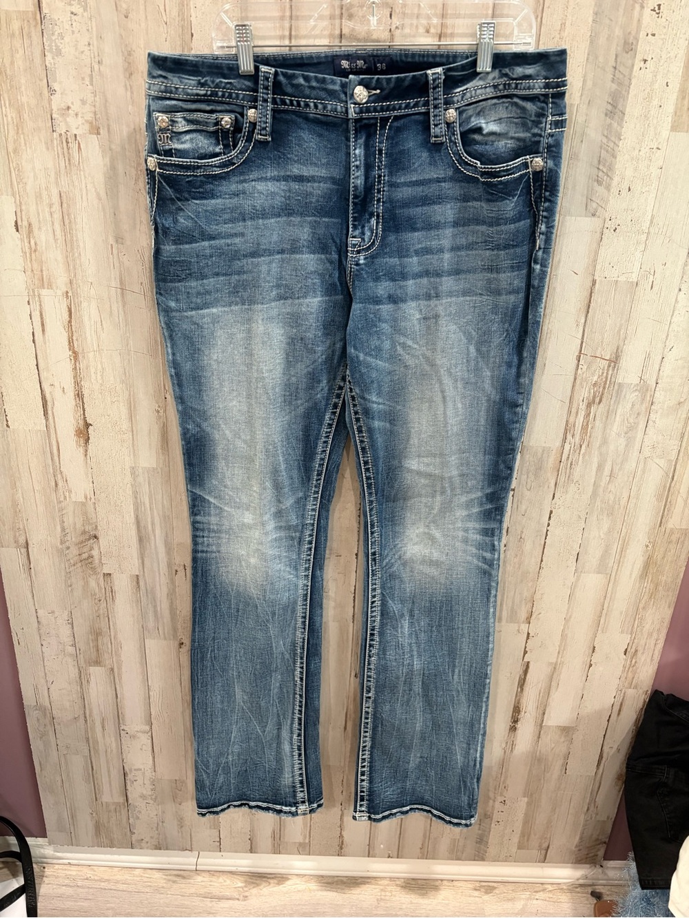 Miss Me Curvy Bootcut Jeans Women’s 36 Wings Embellished Pocket Western Y2K